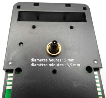 mécanisme d'horloge extra-fort radiopiloté UTS-899