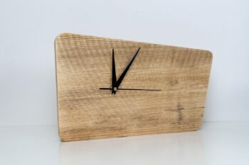 Horloge de bureau en bois style vintage