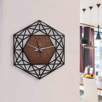 Horloge en bois hexagonale bi couleur – Image 3