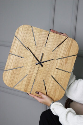 Alternative view of Horloge en bois carrée coins arrondis